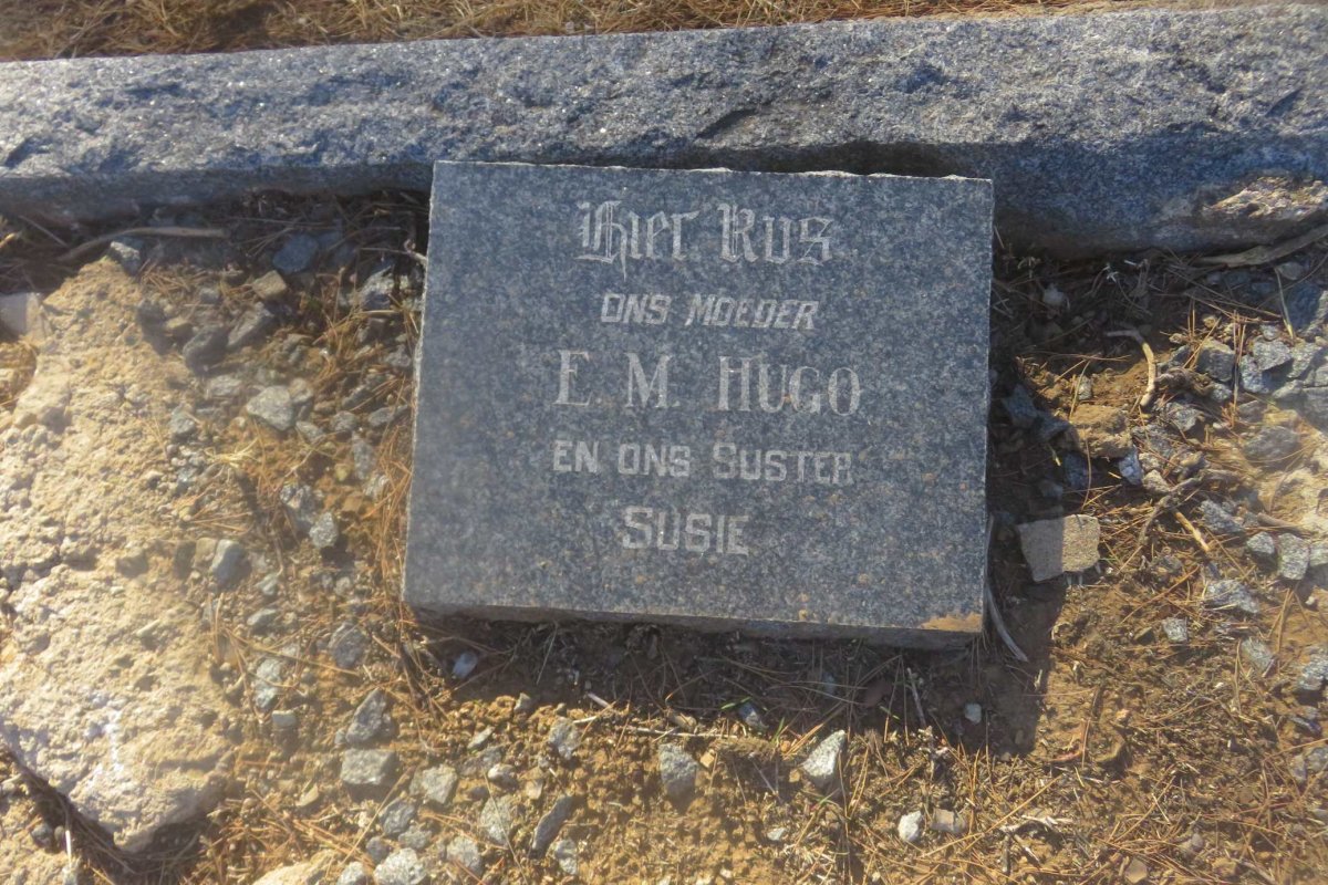 HUGO E.M. :: HUGO Susie