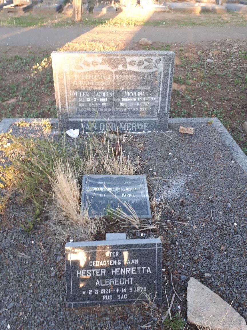 MERWE Willem Jacobus, van der 1889-1961 &amp; Nicolina BRUMMER 1893-1967 :: ALBRECHT Hester Aletta 1921-1978