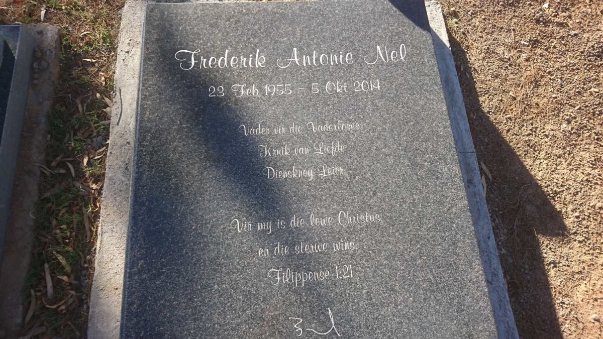 NEL Frederik Antonie 1955-2014 &amp; Maria Magdalena LOUW