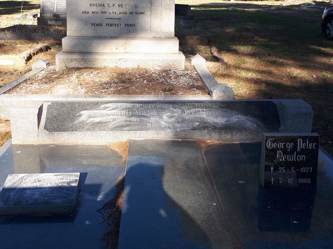 NEWTON Basil Neville 1890-1962 &amp; Kitty DU PLESSIS 1890-1964