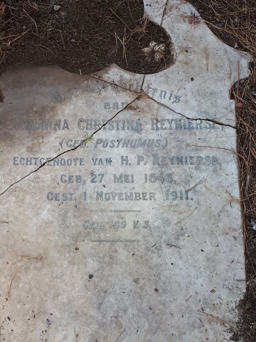 REYNIERSE Johanna Christina nee POSTHUMUS 1843-1911