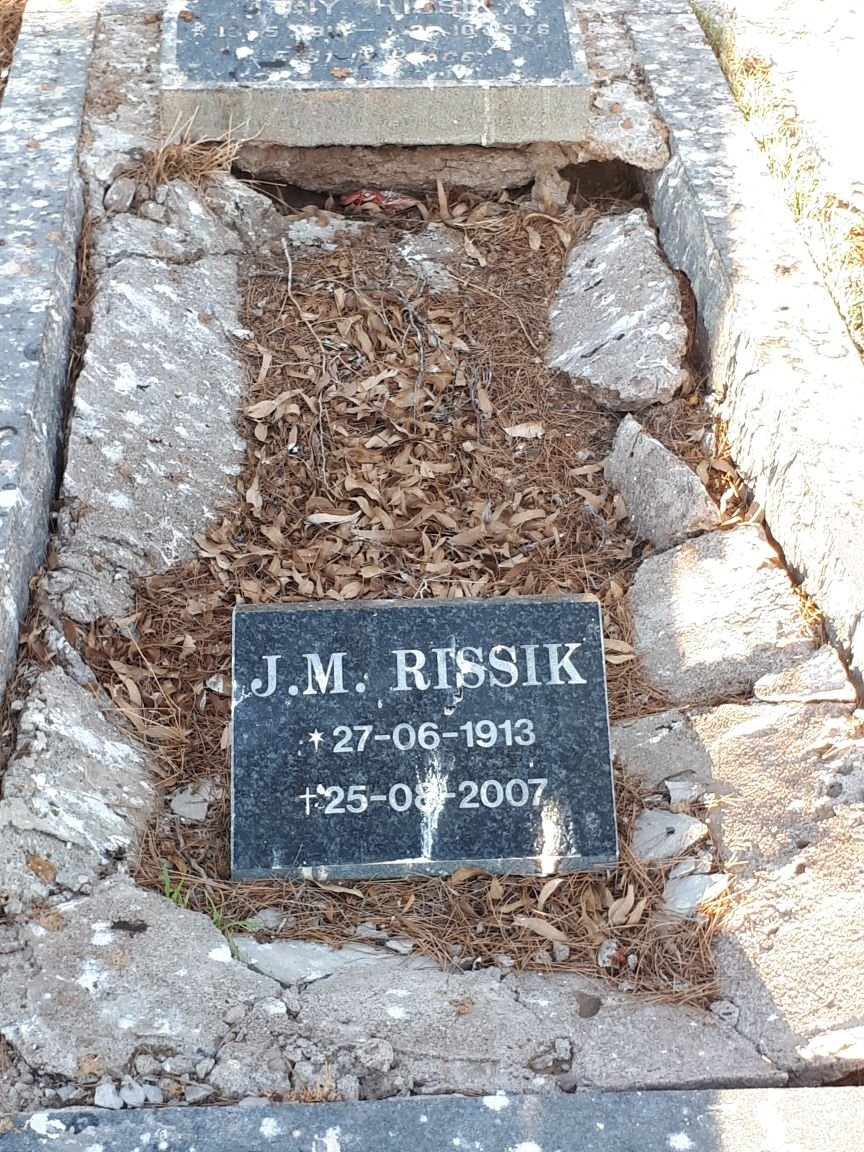 RISSIK J.M. 1913-2007