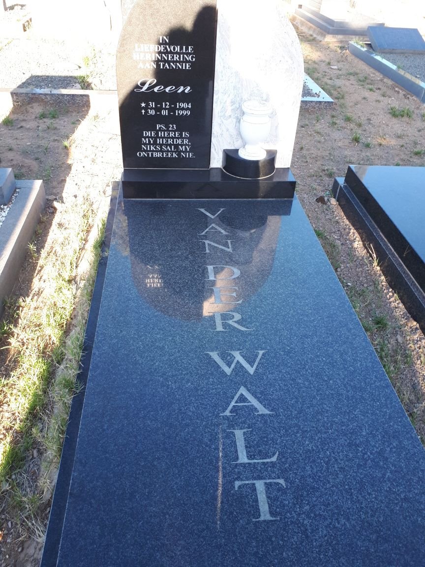 WALT Leen, van der 1904-1999