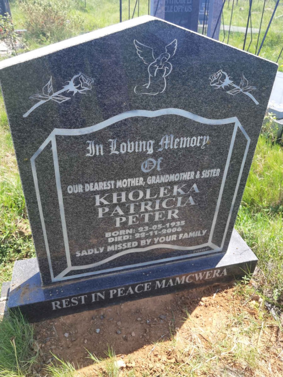 PETER Kholeka Patricia 1935-2006