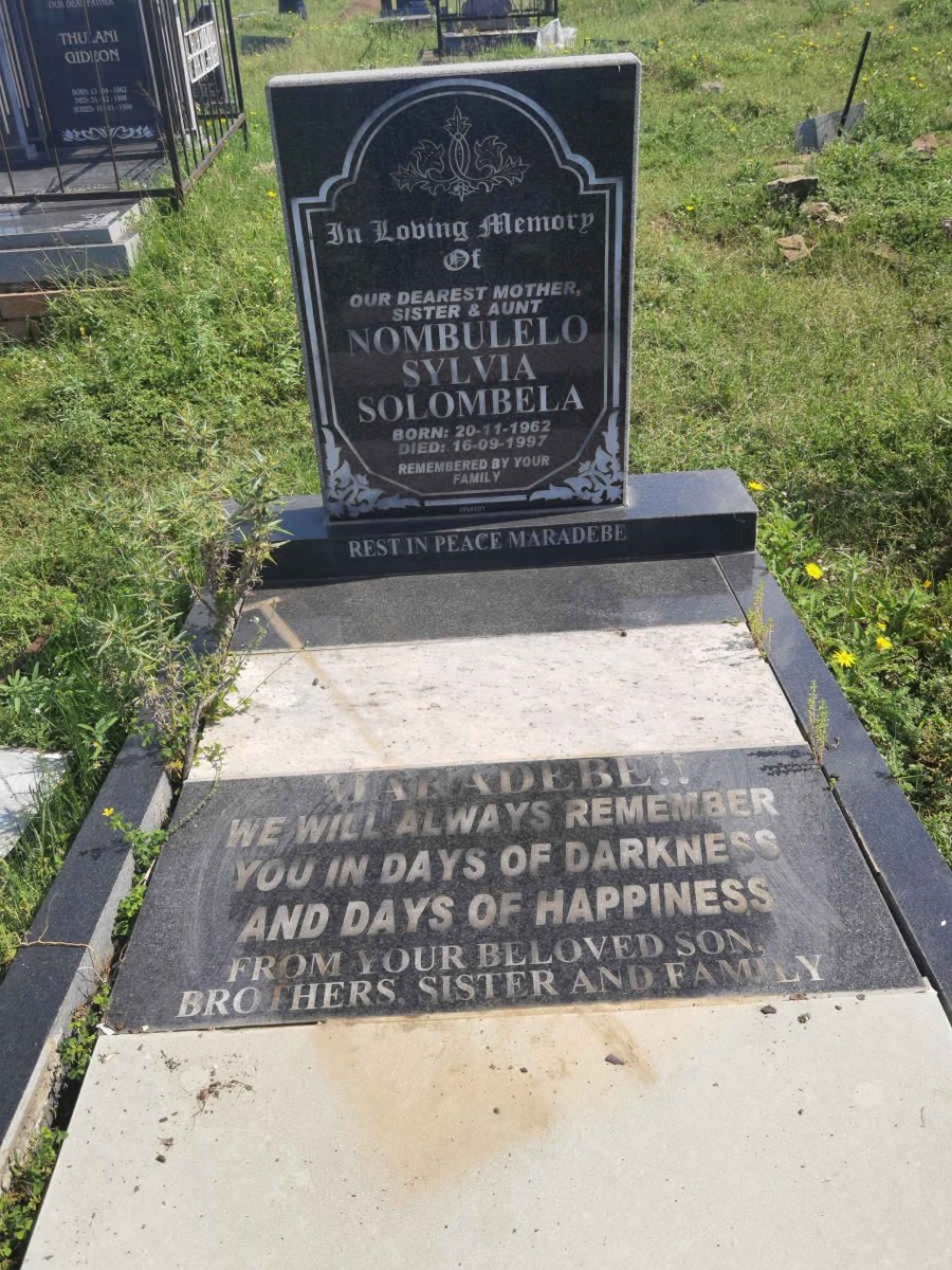 SOLOMBELA Nombulelo Sylvia 1962-1997