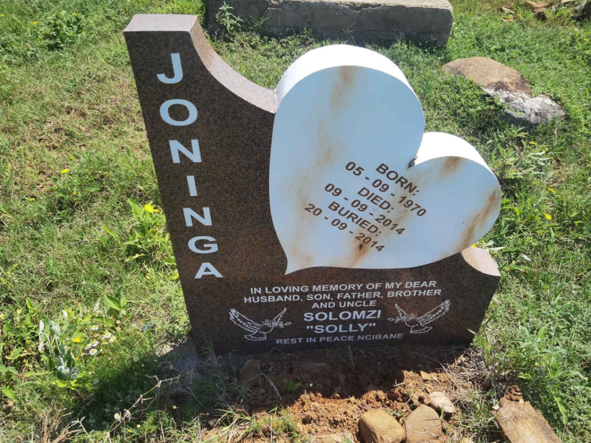 JONINGA Solomzi 1970-2014