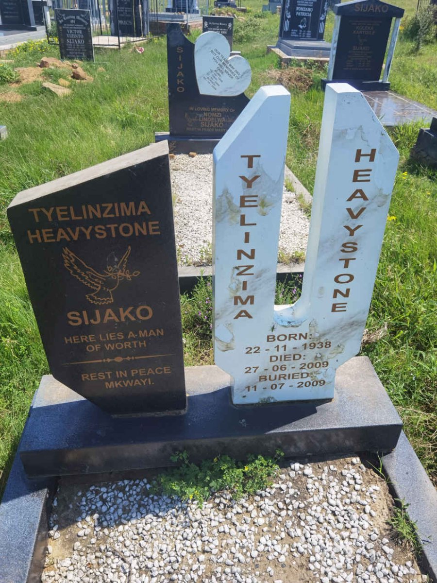 SIJAKO Tyelinzima Heavystone 1938-2009