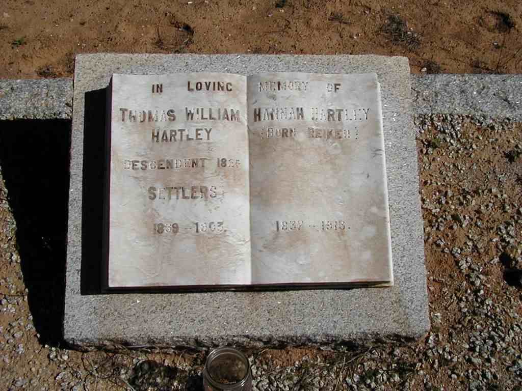 HARTLEY Thomas William 1839-1903 &amp; Hannah REIKEN 1837-1913