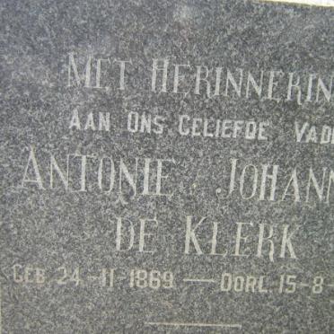K - Surnames :: Vanne - K