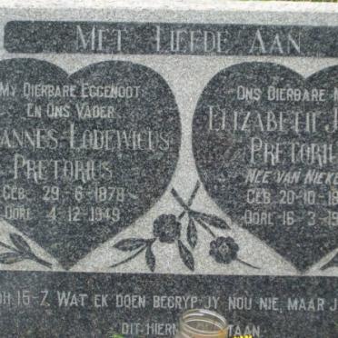 PRETORIUS Johannes Lodewicus 1878-1949 &amp; Elizabeth Jacoba VAN NIEKERK 1881-1972