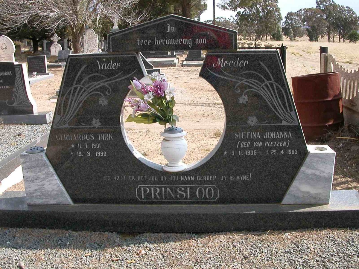 PRINSLOO Gerhardus Dirk 1901-1990 &amp; Stefina Johanna VAN PLETZEN 1905-1983