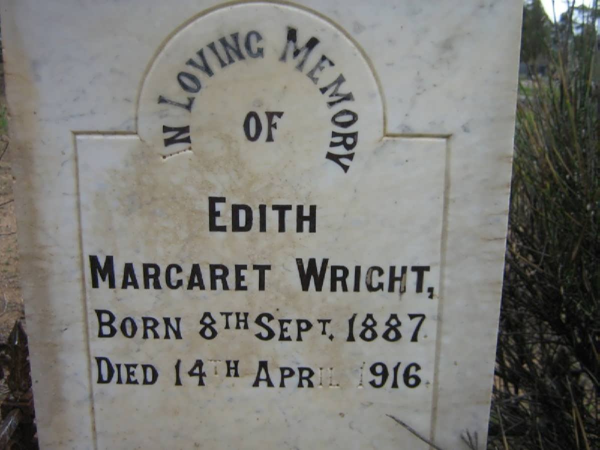 WRIGHT Edith Margaret 1887-1916.JPG