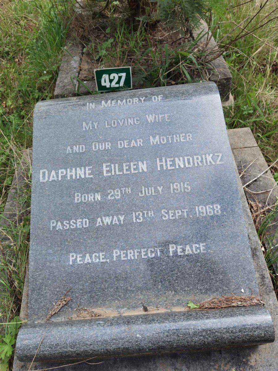 HENDRIKZ Daphne Eileen 1915-1968