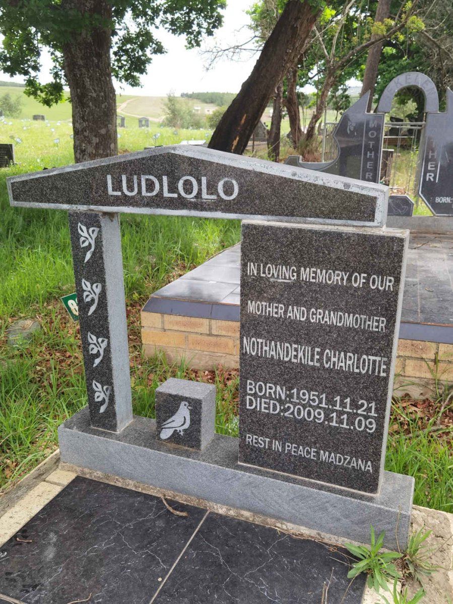 LUDLOLO Nothandekile Charlotte 1951-2009