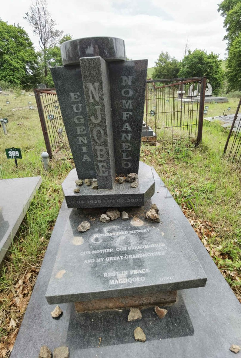 NJOBE Eugenia Nomfanelo 1929-2003