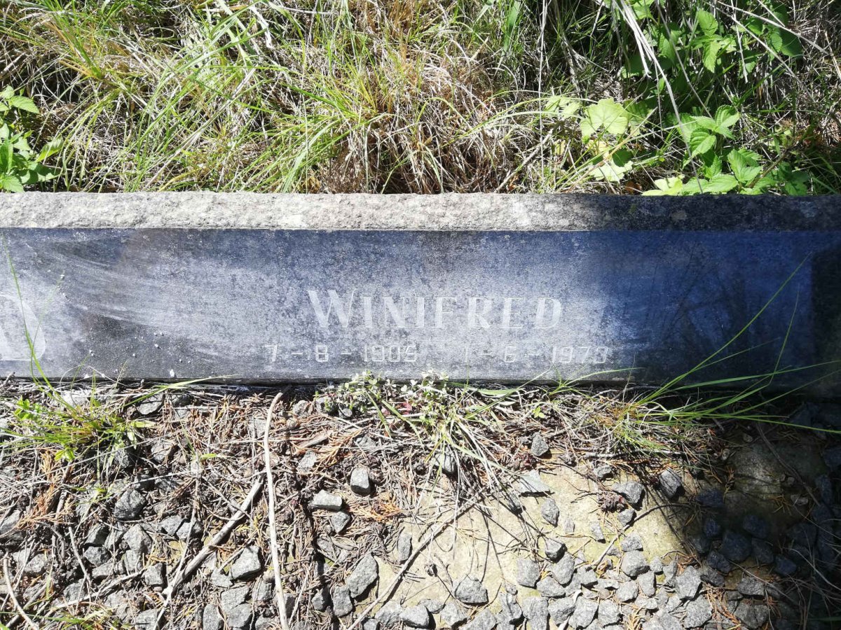 CAWOOD Alexander 1882-1962 &amp; Winifred 1905-1973