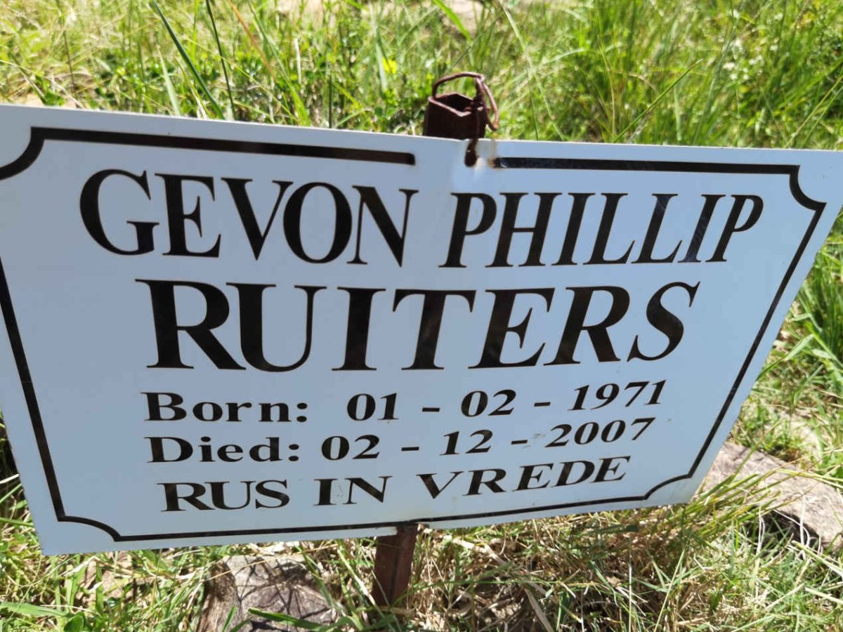 RUITERS Gevon Phillip 1971-2007