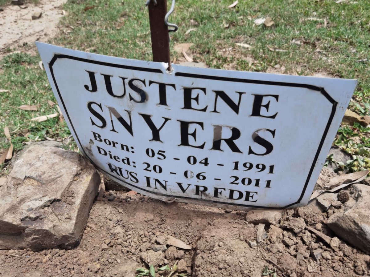 SNYERS Justene 1991-2011