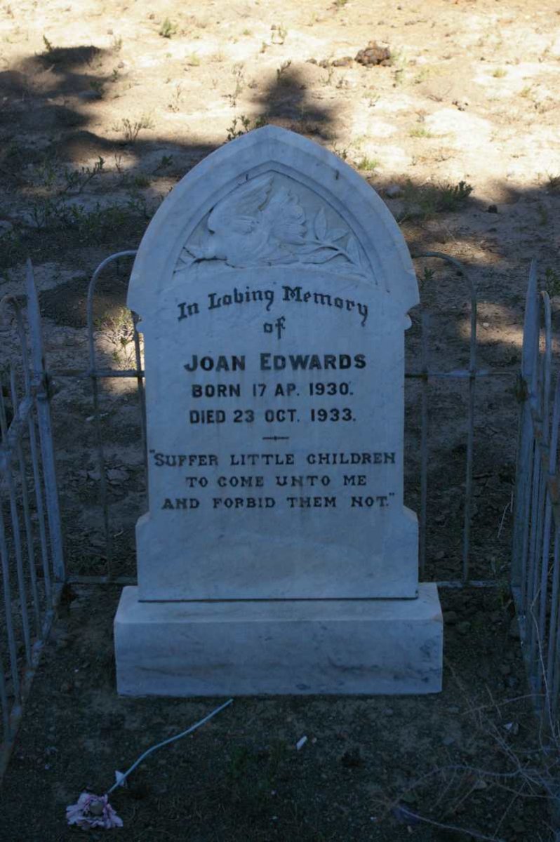 EDWARDS Joan 1930-1933