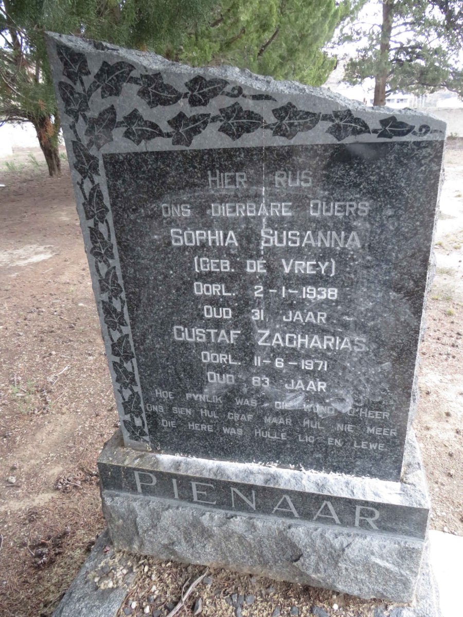 PIENAAR Gustaf Zacharias -1971 &amp; Sophia Susanna DE VREY -1938