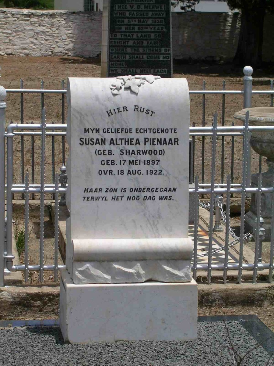 PIENAAR Susan Althea nee SHARWOOD 1897-1922