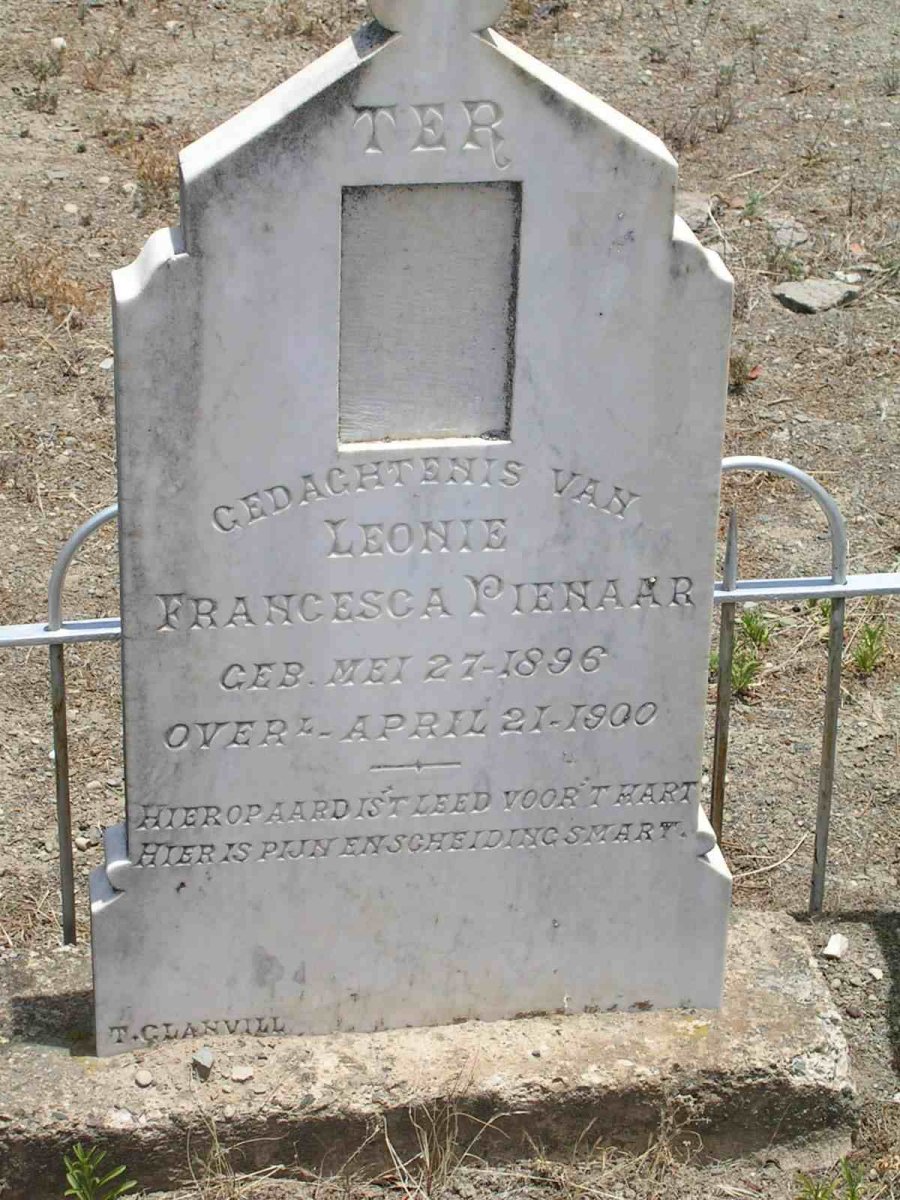PIENAAR Leonie Francesca  1896-1900