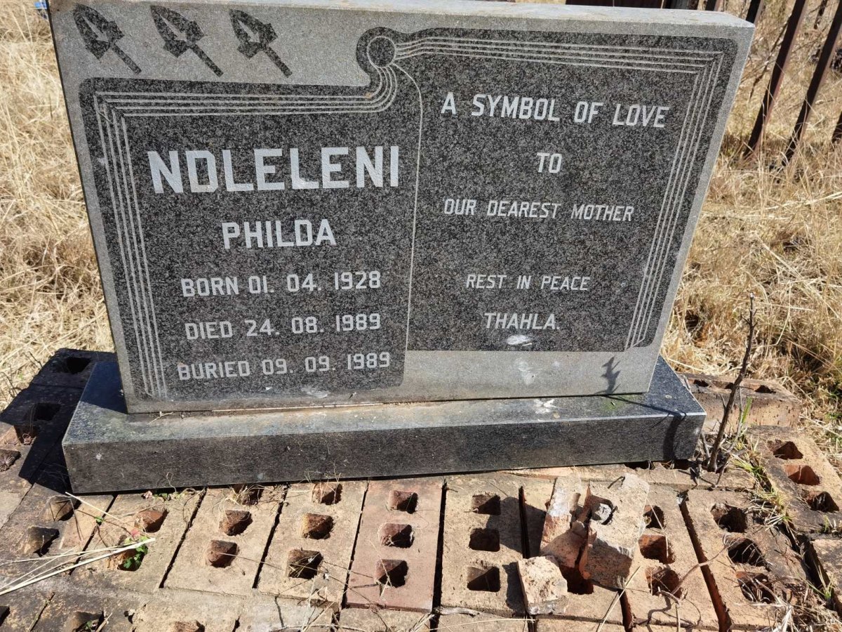 NDLELENI Philda 1928-1989