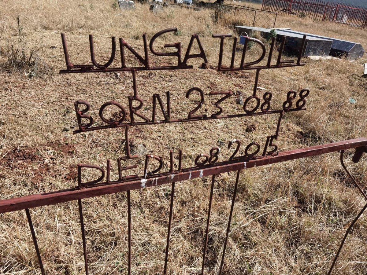 TIDILI Lunga 1988-2015