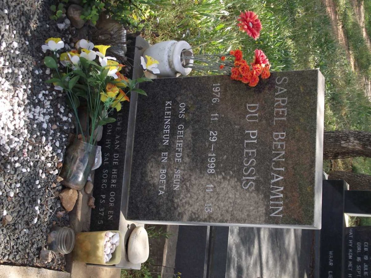 PLESSIS Sarel Benjamin, du 1976-1998