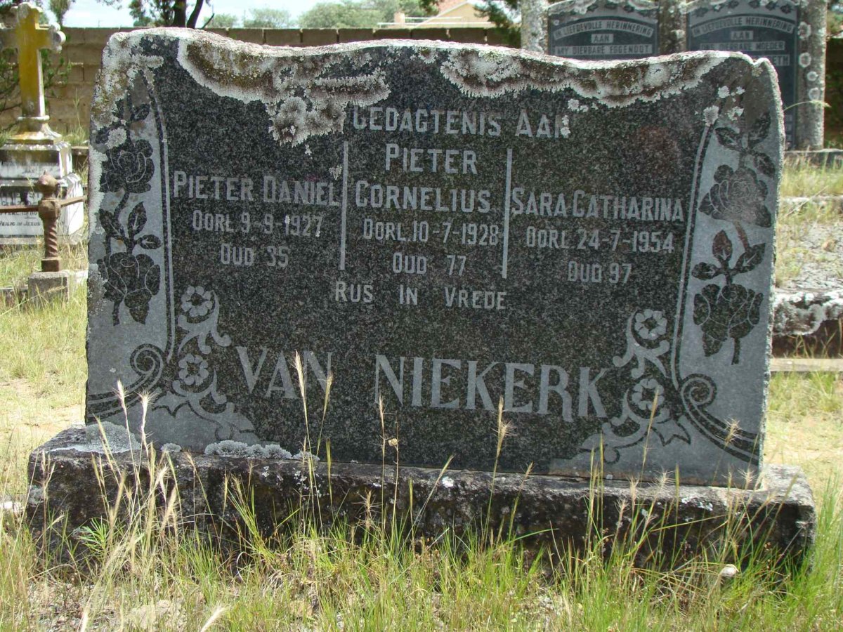 NIEKERK Pieter Daniel, van -1927 :: VAN NIEKERK Pieter Cornelius -1928 :: VAN NIEKERK Sara Catharina 1954