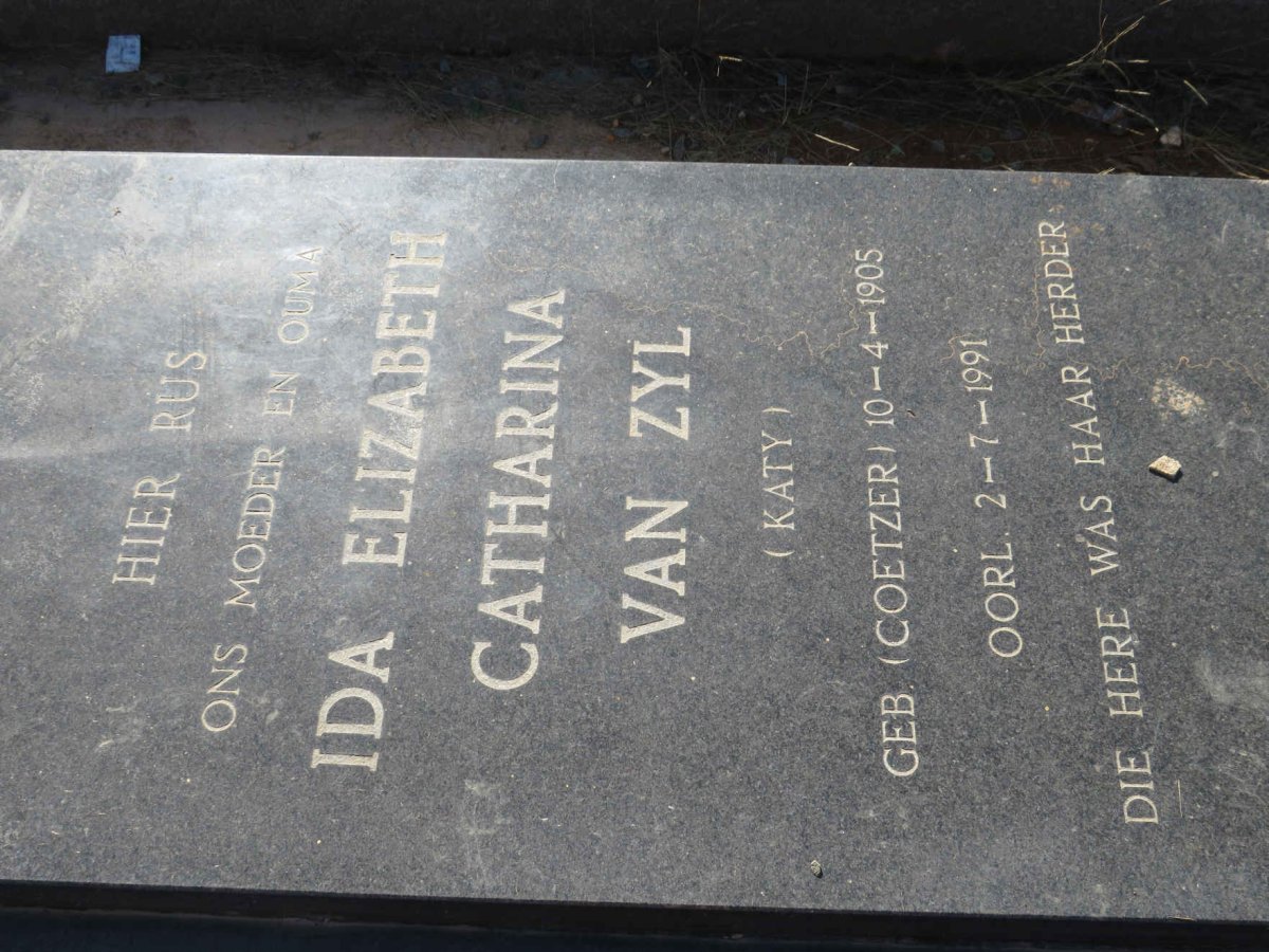 ZYL Francois Jacobus, van 1905-1976 &amp; Ida Elizabeth Catharina COETZER 1905-1991