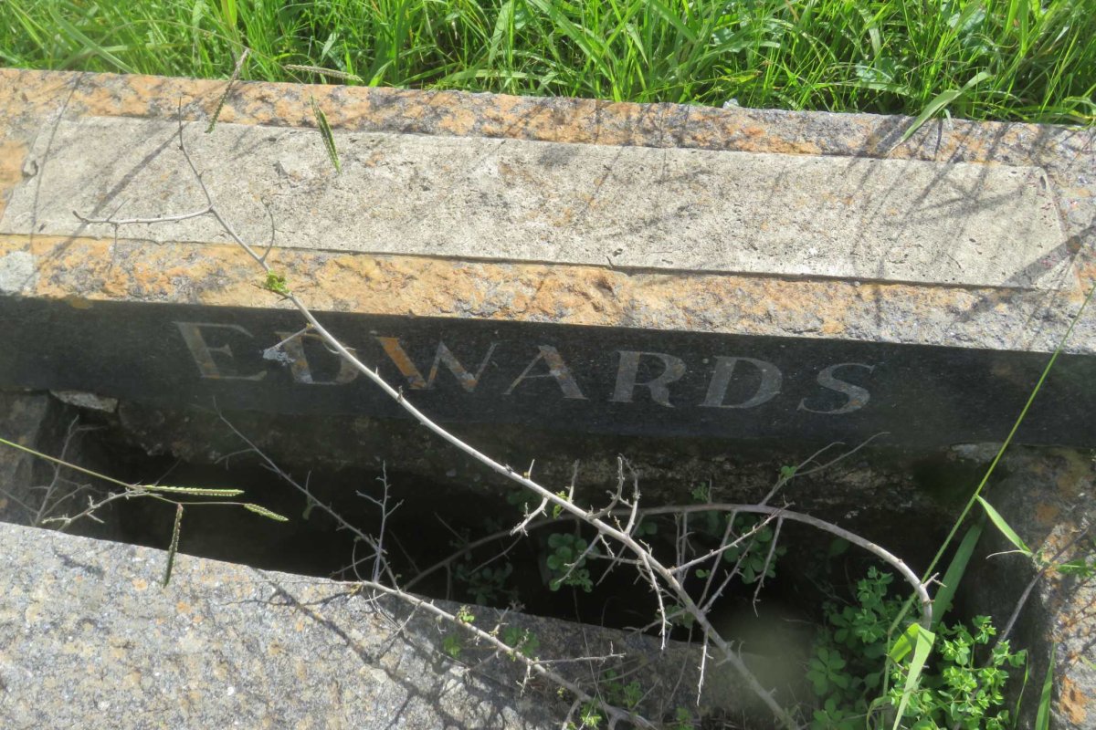 EDWARDS