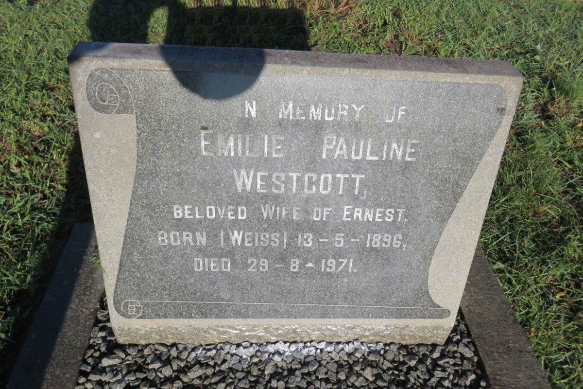 WESTCOTT Emilie Pauline nee WEISS 1896-1971