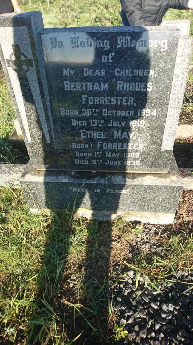 FORRESTER Bertram Rhodes 1894-1919 &amp; Ethel May FORRESTER 1902-1936