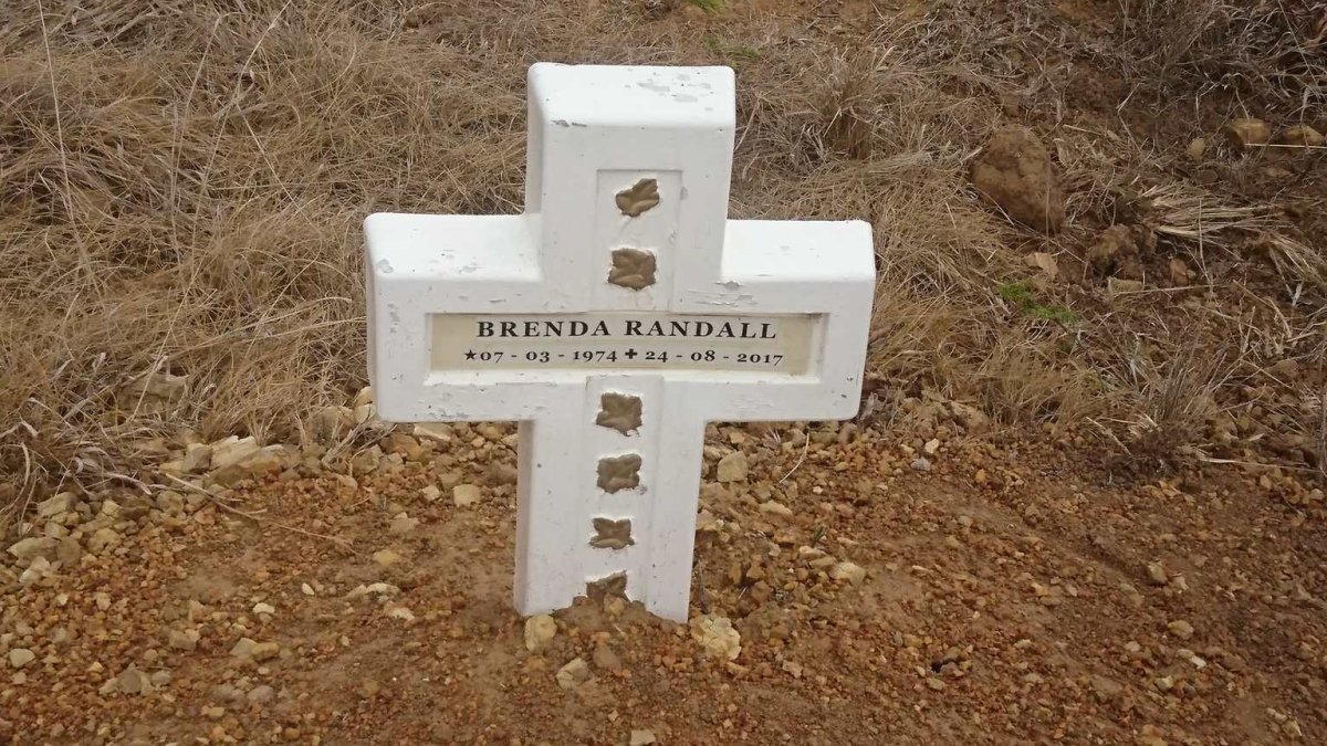 RANDALL Brenda 1974-2017