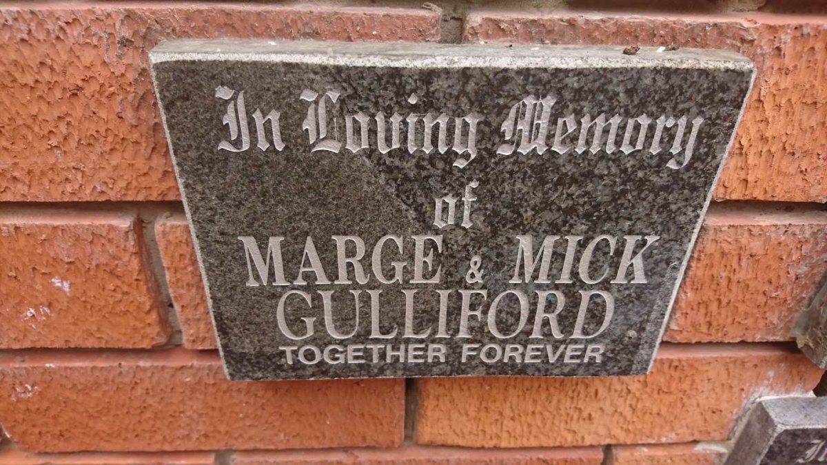 GULLIFORD Mick &amp; Marge