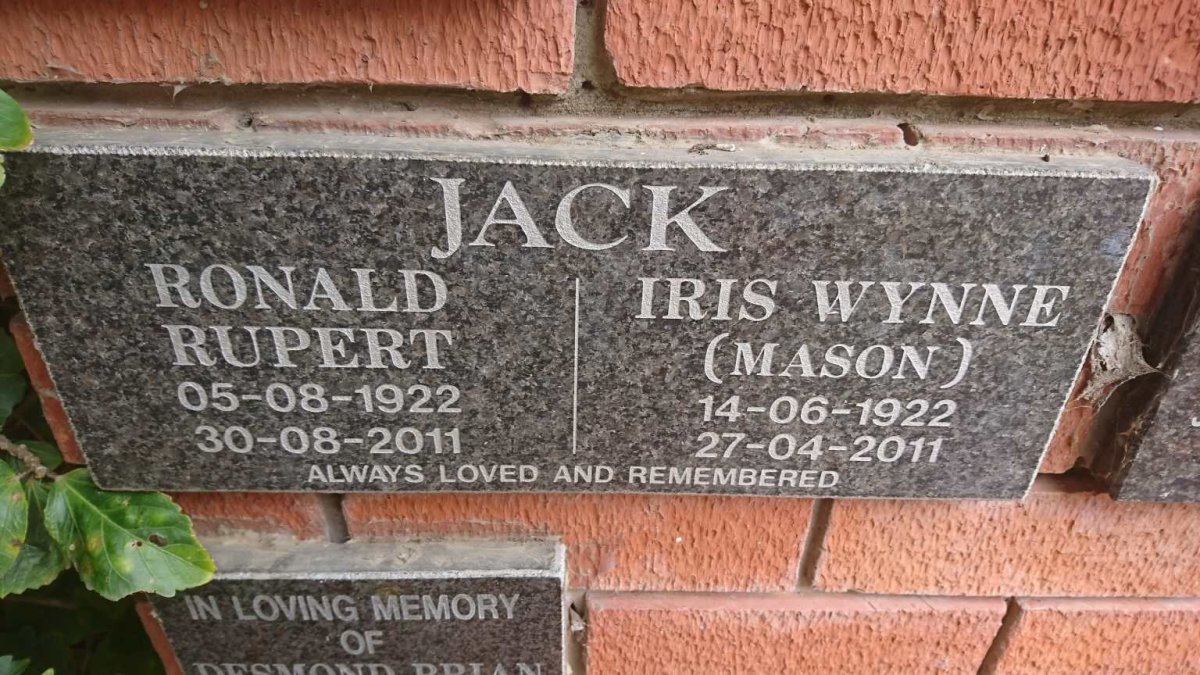 JACK Ronald Rupert 1922-2011 &amp; Iris Wynne MASON 1922-2011