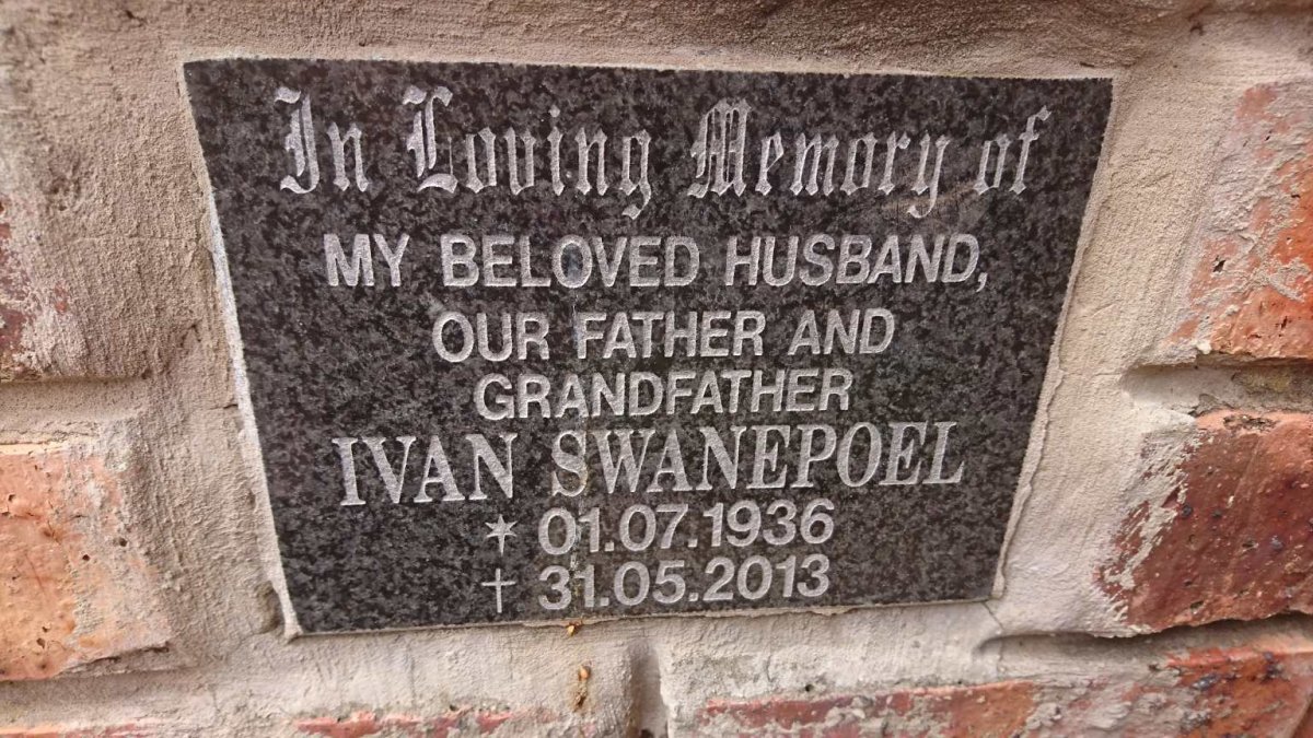 SWANEPOEL Ivan 1936-2013
