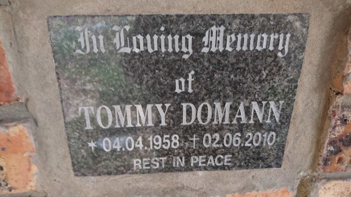 DOMANN Tommy 1958-2010