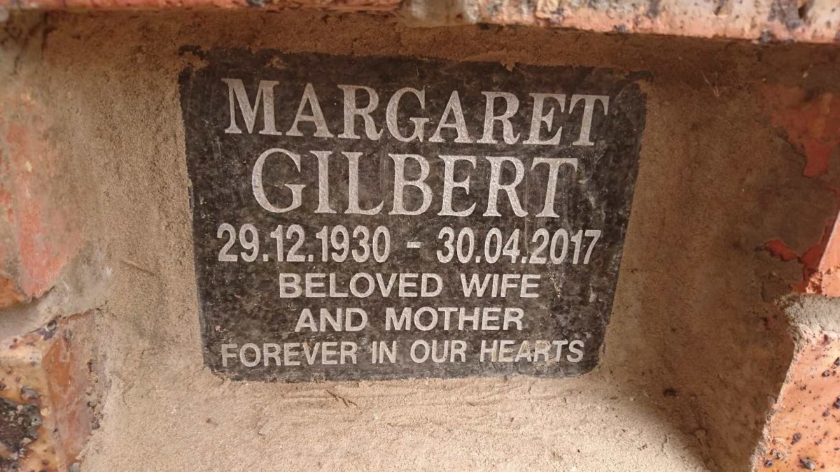 GILBERT Margaret 1930-2017