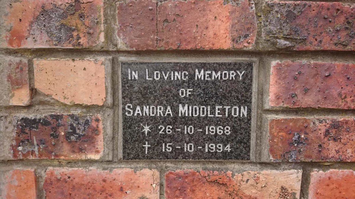 MIDDLETON Sandra 1968-1994