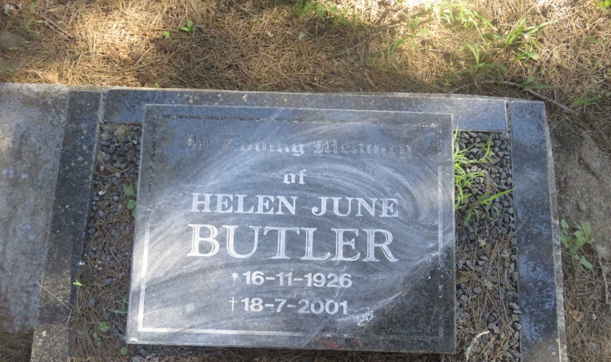 BUTLER Helen June 1926-2001