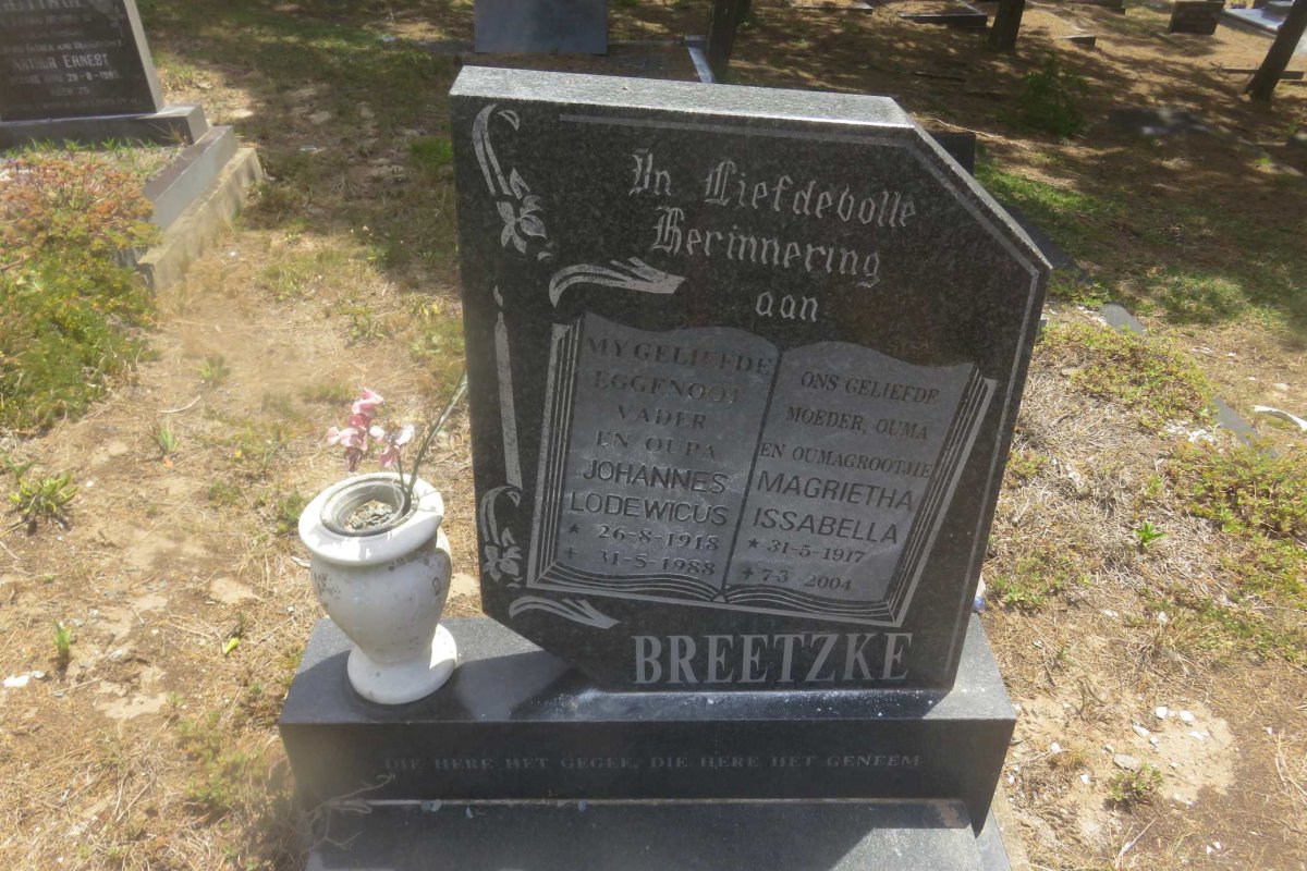 BREETZKE Johannes Lodewicus 1918-1988 &amp; Magrietha Issabella 1917-2004