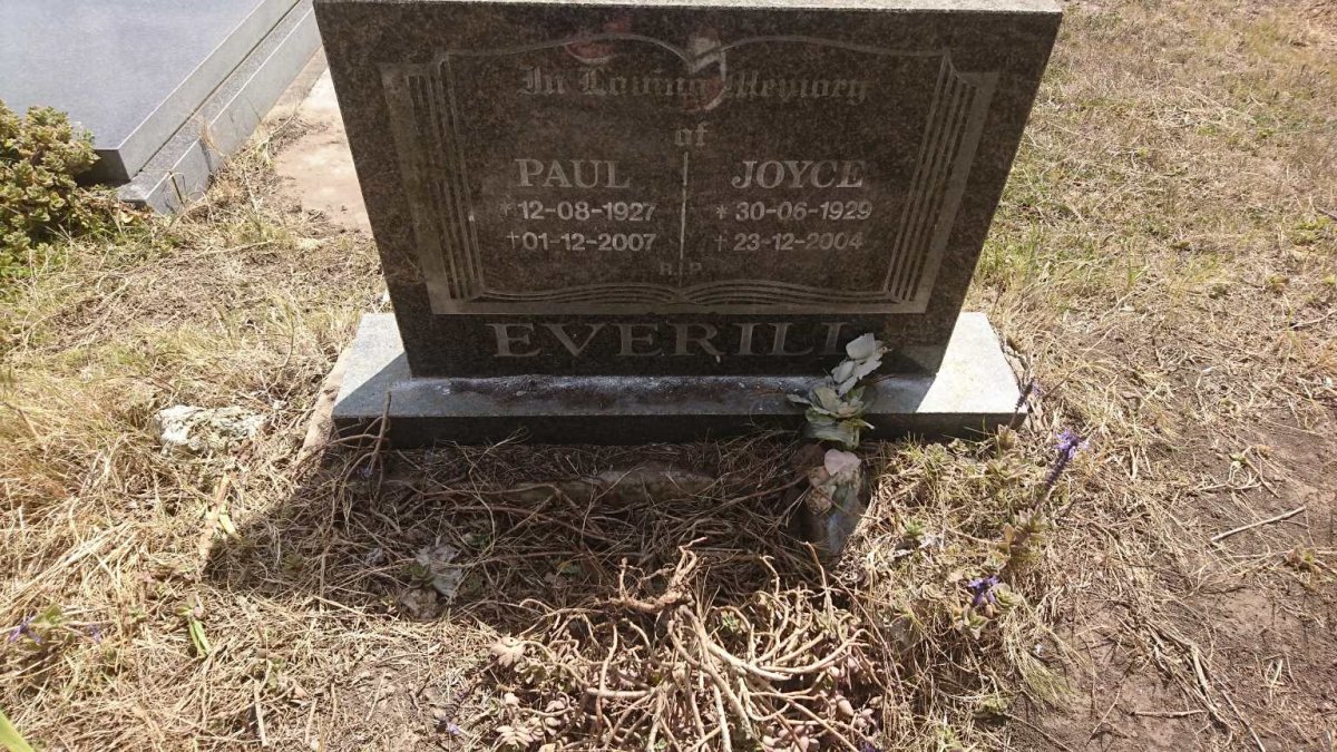EVERILL Paul 1927-2007 &amp; Joyce 1929-2004
