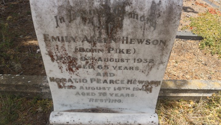 HEWSON Horatio Pearce 1940 &amp; Emily Aleen PIKE -1932