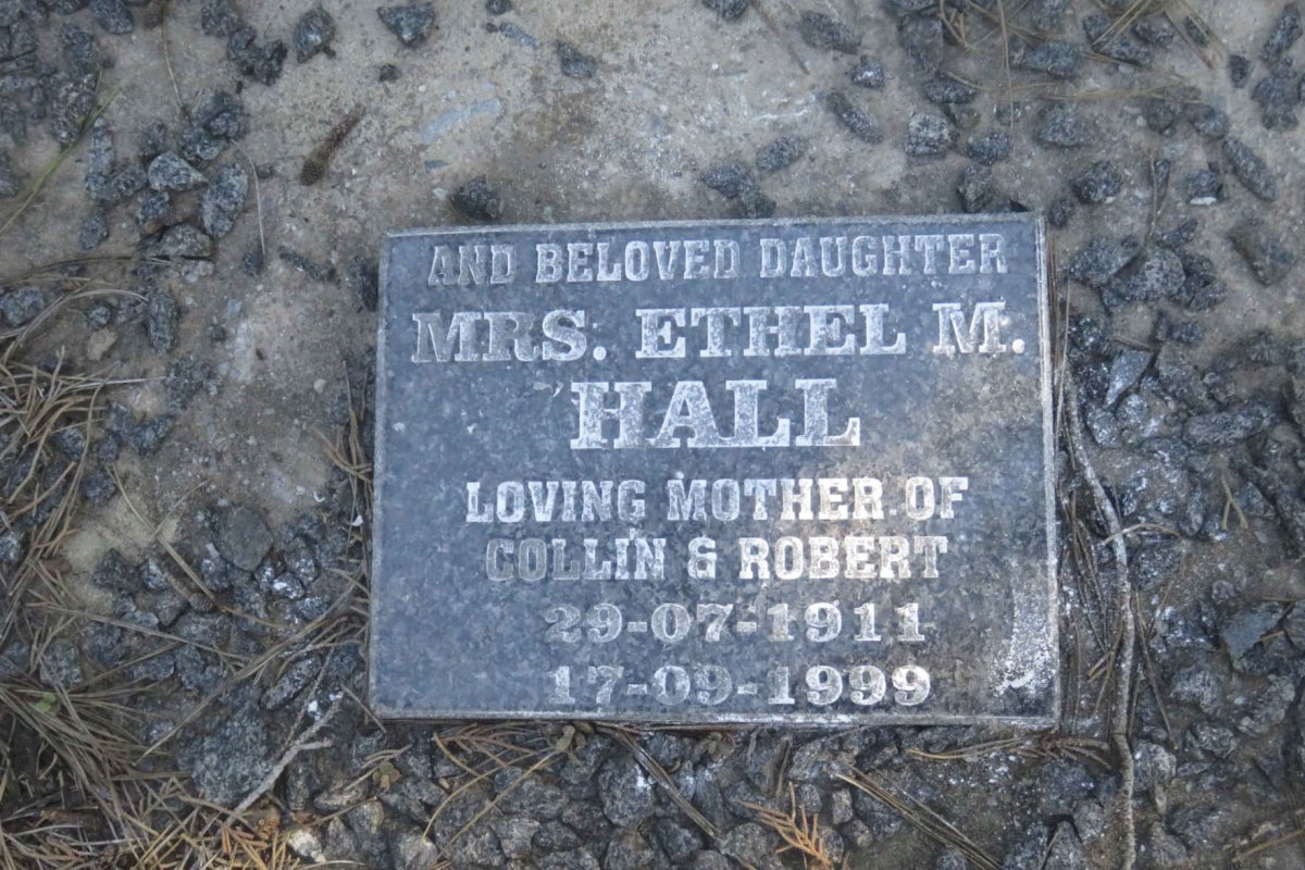 HALL Ethel M. 1911-1999