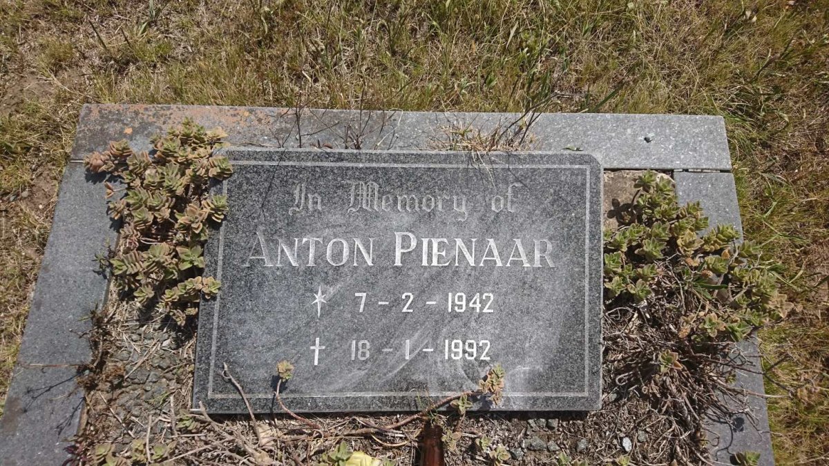 PIENAAR Anton 1942-1992