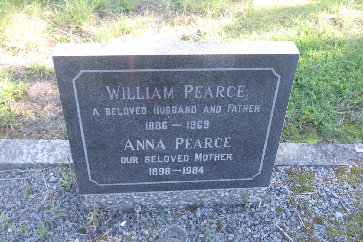 PEARCE William 1886-1969 &amp; Anna 1898-1984