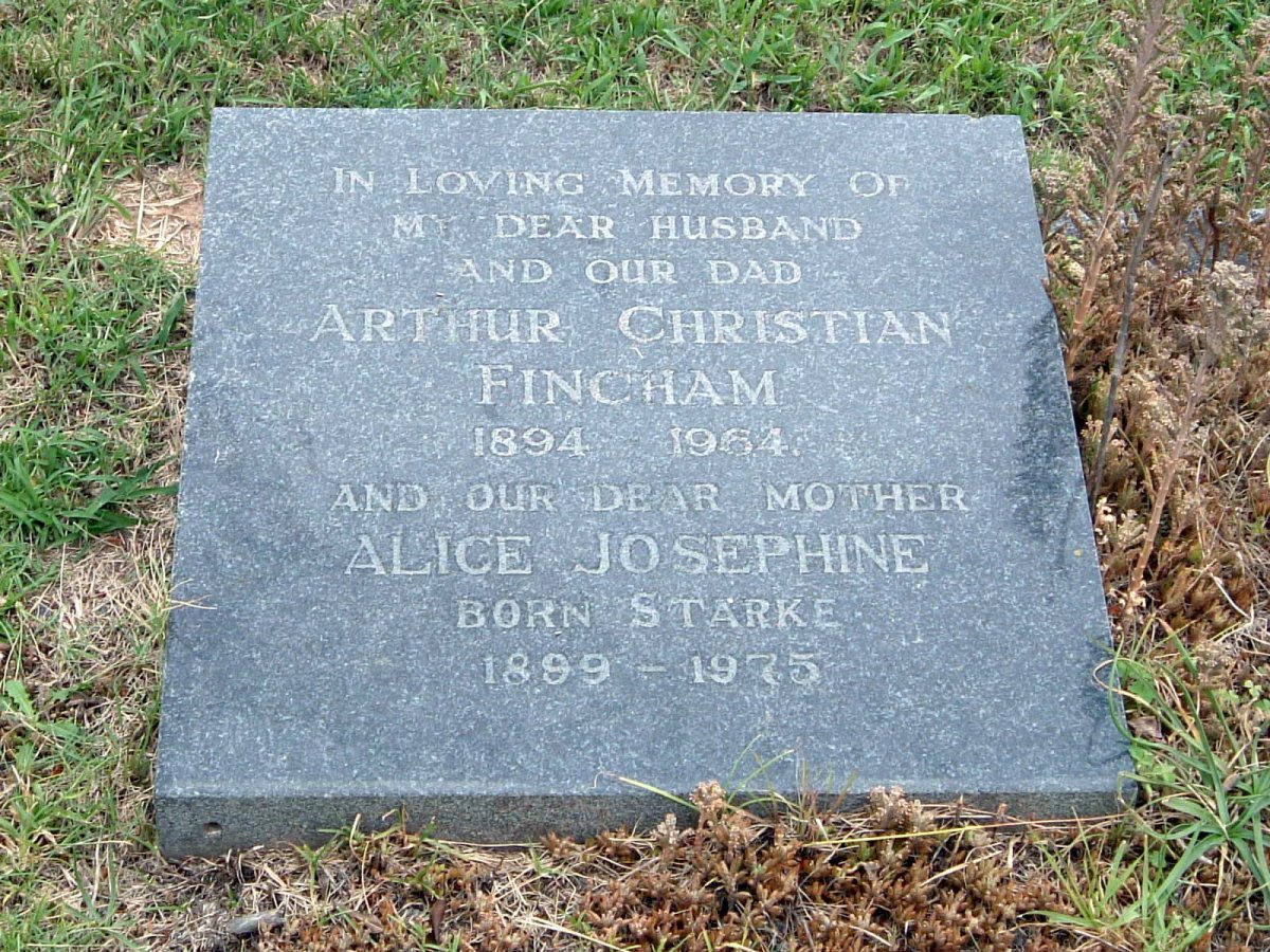 FINCHAM Arthur 1894-1964 &amp; Alice 1899-1975