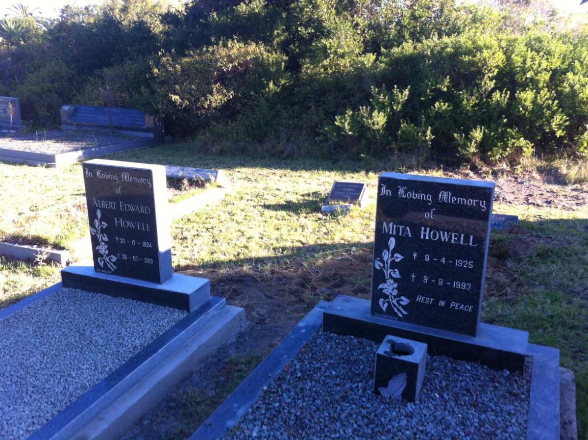 HOWELL Albert Edward 1924-2013 &amp; Mita 1925-1993